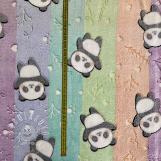 Wellness Fleece Glow in the dark Panda and friends design D